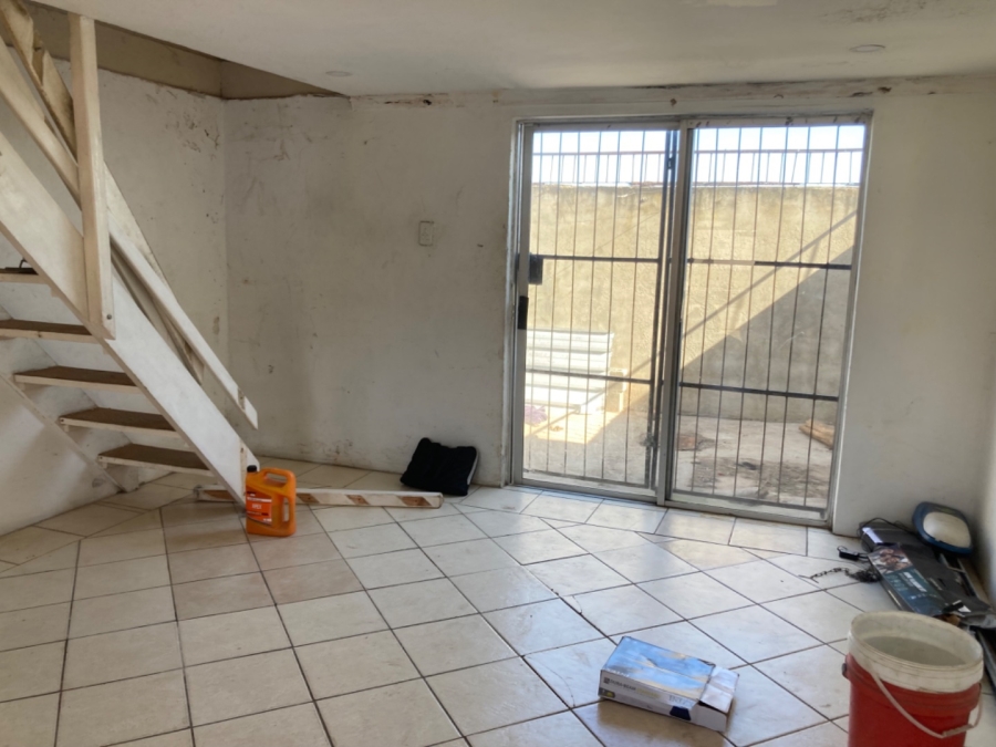 4 Bedroom Property for Sale in Algoa Park Eastern Cape